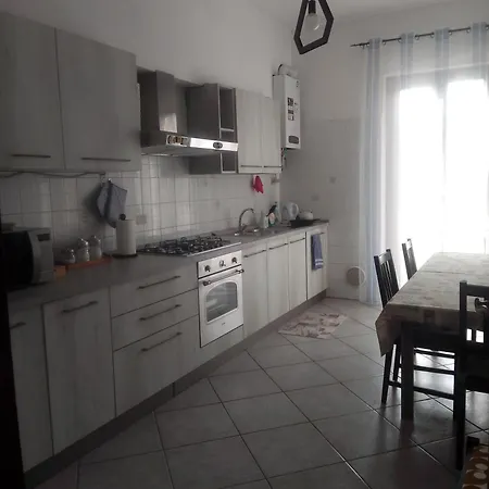 Mirapopoli Lejlighed *